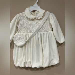 🌹🌹🌹NWOT Kids Club Baby’s  White Velour Adorned Purse Dress, 9-12 mo